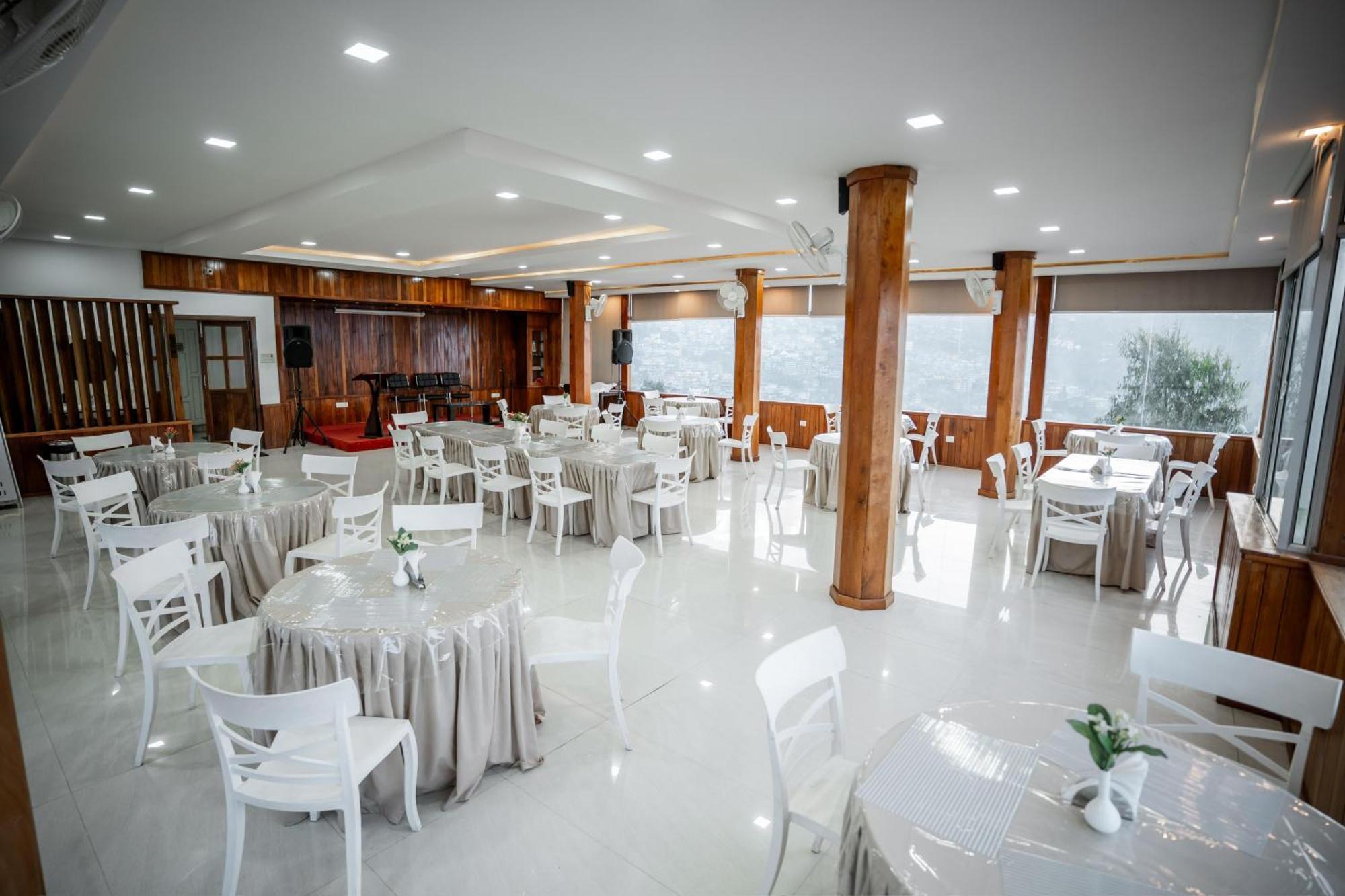2K Hotel Kohima ภายนอก รูปภาพ