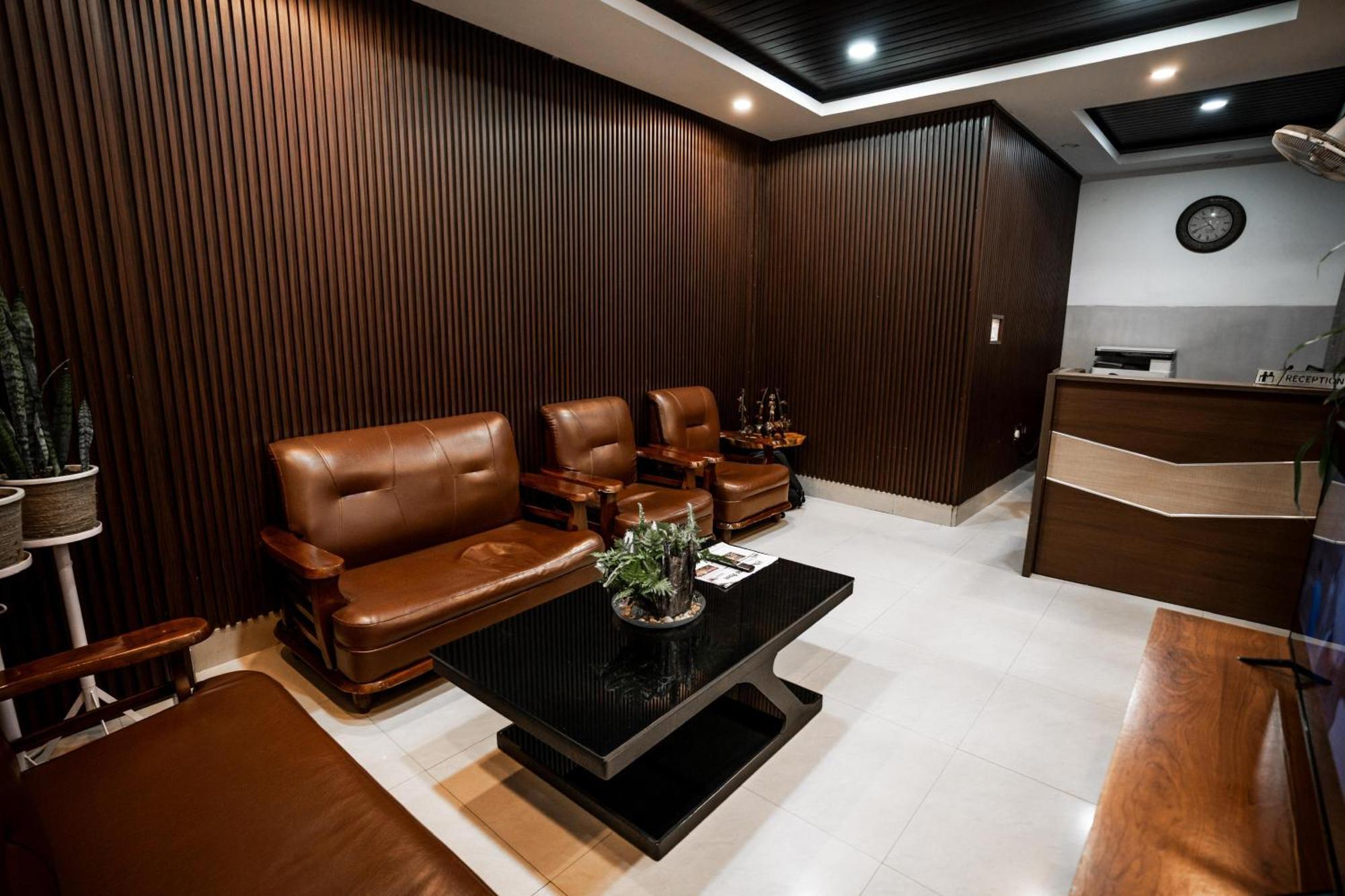 2K Hotel Kohima ภายนอก รูปภาพ
